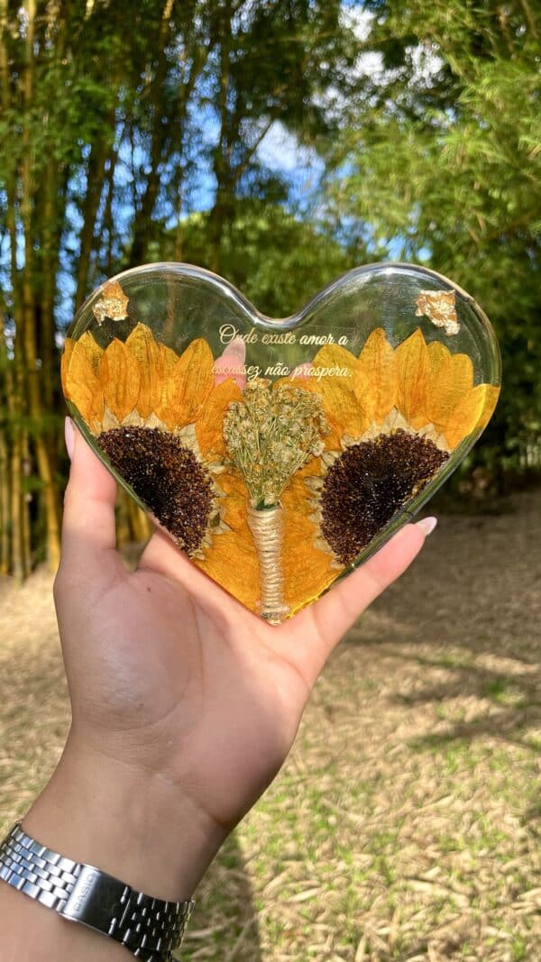 Porta retrato coração personalizável flores